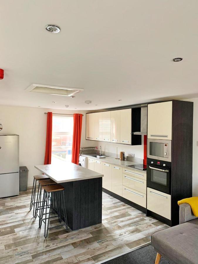 Blackpool Luxury Apartments Екстериор снимка